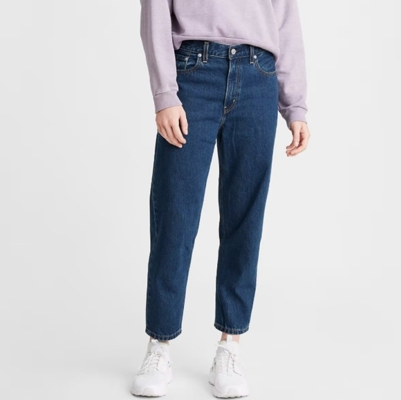 Levi's Premium Dark Wash Loose Taper High Waisted Cropped Jeans 23 - Picture 1 of 9